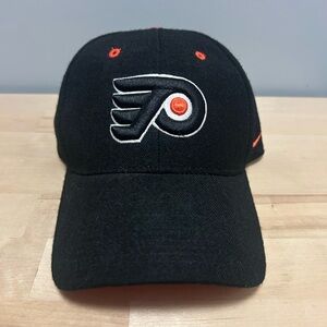 Philadelphia Flyers Nike Team Vintage Strapback